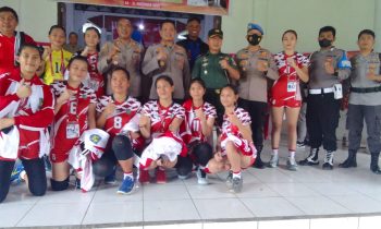 Buka Laga Bola Voli, Tim Putri Bolmong Tundukkan Sangihe