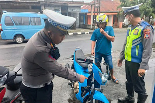 Satlantas Polres Bitung Tilang Puluhan Ranmor di Hari Pertama Operasi Samrat