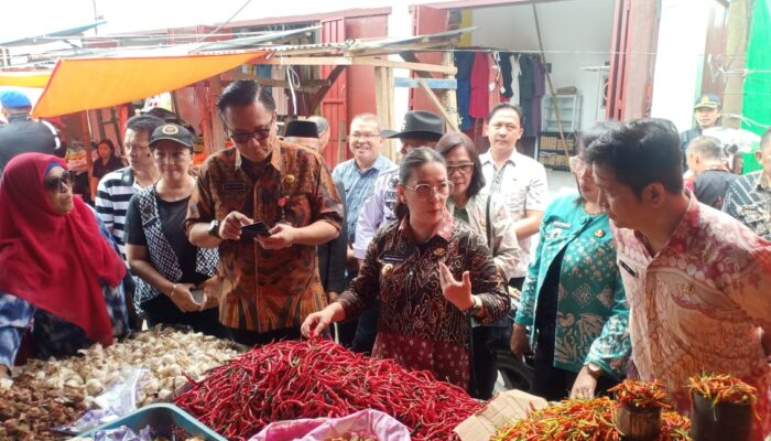 Wakil Bupati Minahasa Sidak Pasar Baru Langowan di Bulan Ramadhan