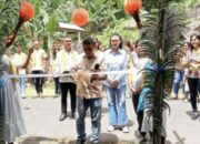 Wabup Makainas Resmikan Pantai Wisata Bulangang