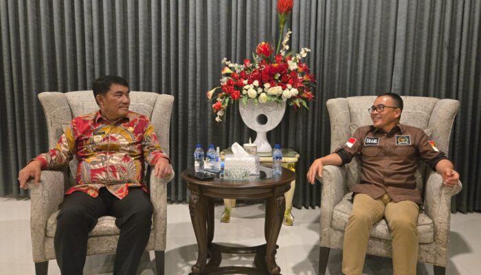 Senator Stefanus Liow-Gubernur Yulius Selvanus Bahas Langkah Strategis Wujudkan Sulut Maju, Sejahtera, dan Berkelanjutan
