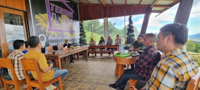 Tomohon, Miky Wenur, Partai Golkar