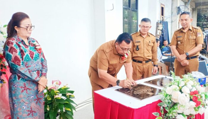 Bupati Minahasa Hadiri HUT ke-13 Desa Tonsewer Selatan