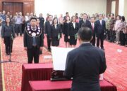 Rektor Lantik WR 3 dan Sejumlah Pejabat Unsrat